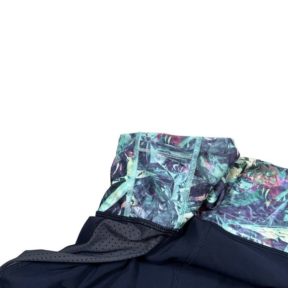 Lululemon Var-City Crop Navy Iridescent Multi Mesh Panel Lattice Leggings Size 8 - Picture 11 of 14